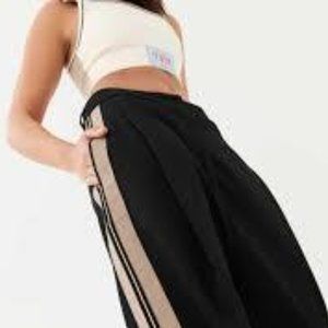 P. E Nation Downtown pants size xs black with tan stripe